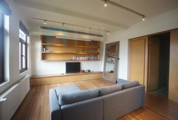 Rm 16 No 497 Huaihai middle Road(3)
