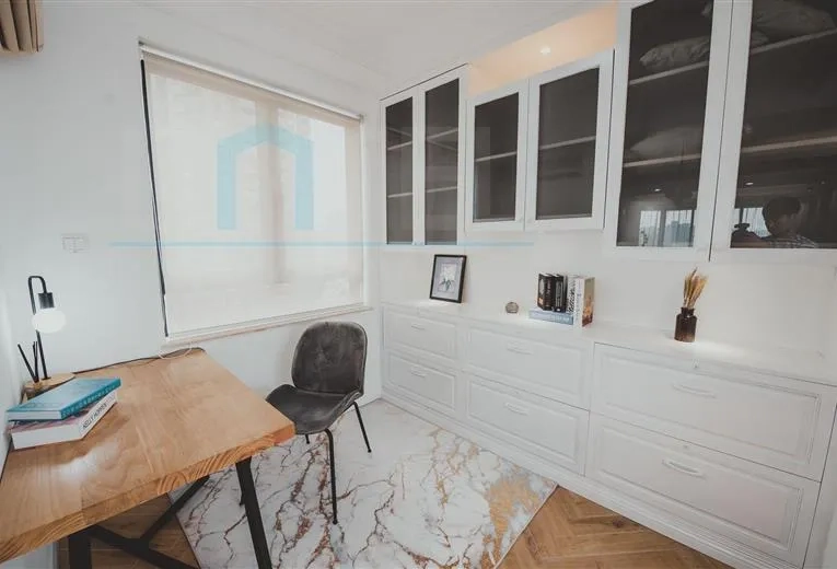 Rm 1601 No 3 Central Residence I(10)