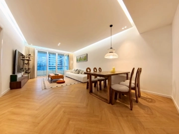 Rm 1601 No 5 Edifice