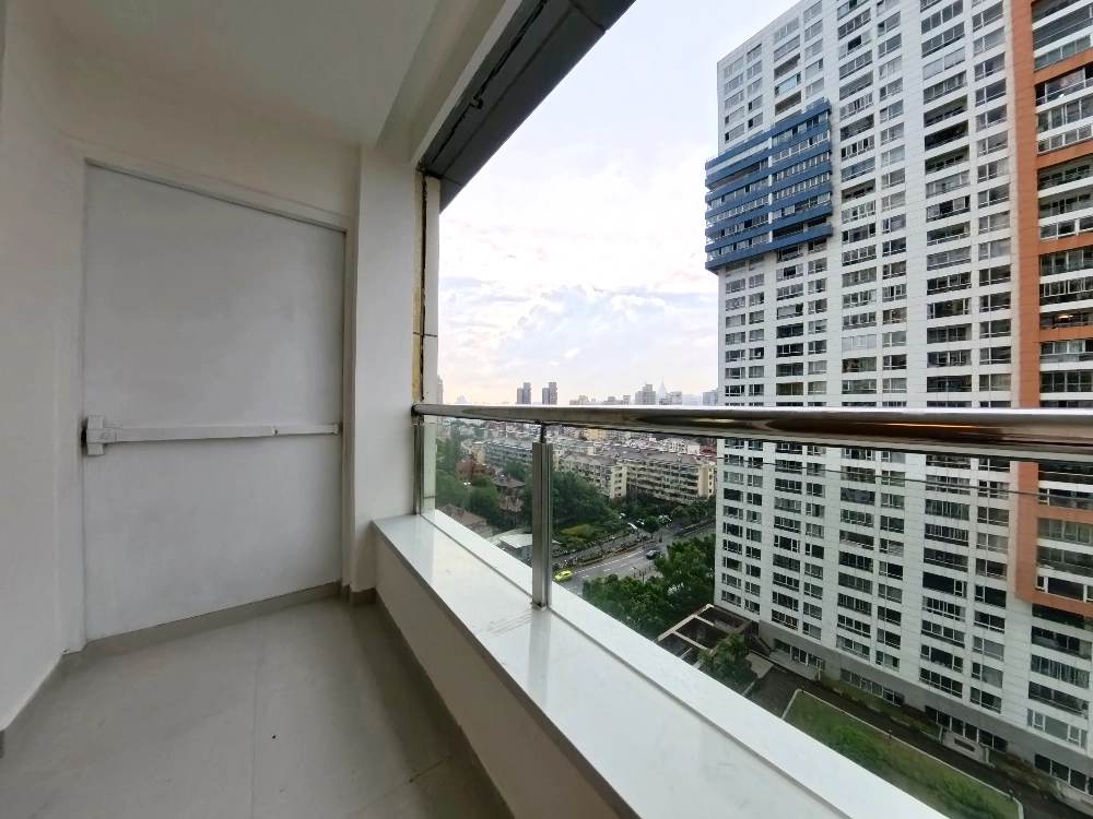Rm 1601 No 5 Edifice(11)