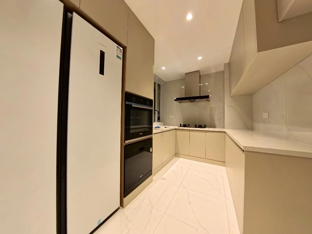 Rm 1601 No 5 Edifice(6)