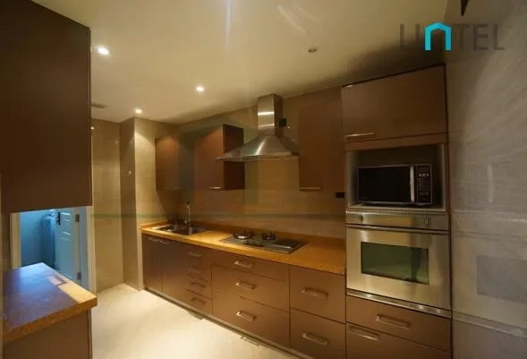 Rm 1602 Bld B Oriental London Plaza(6)