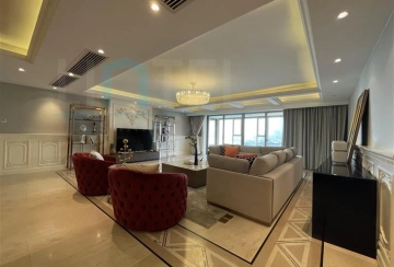 Rm 1602 No 3 Shanghai Bay Phase II
