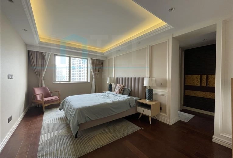 Rm 1602 No 3 Shanghai Bay Phase II(14)