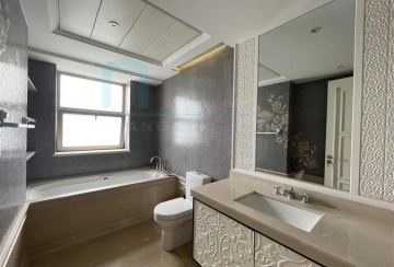 Rm 1602 No 3 Shanghai Bay Phase II(15)