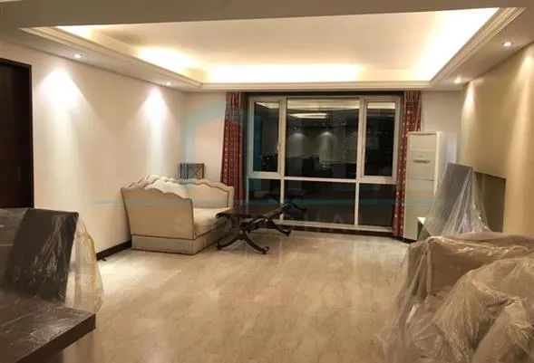Rm 1602 No 5 Park View