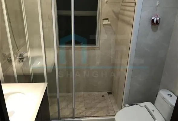Rm 1602 No 5 Park View(6)