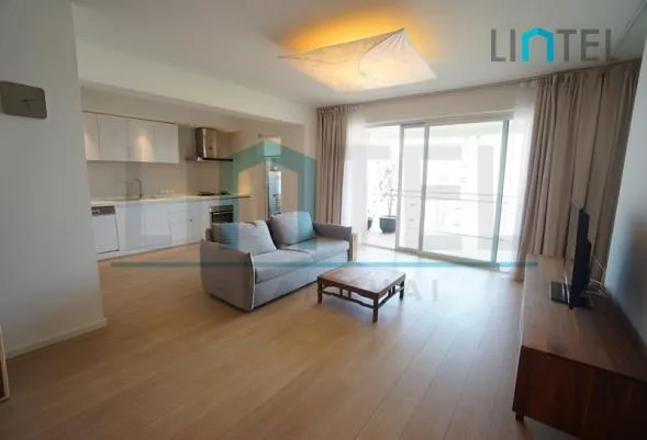 Rm 1607 No 3 Central Residence I