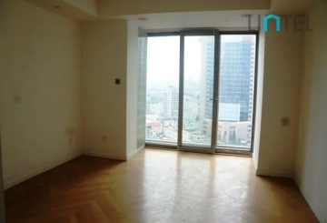 Rm 16A Huashan Square(11)
