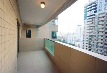 Rm 16A No 1 Ambassy Court(5)