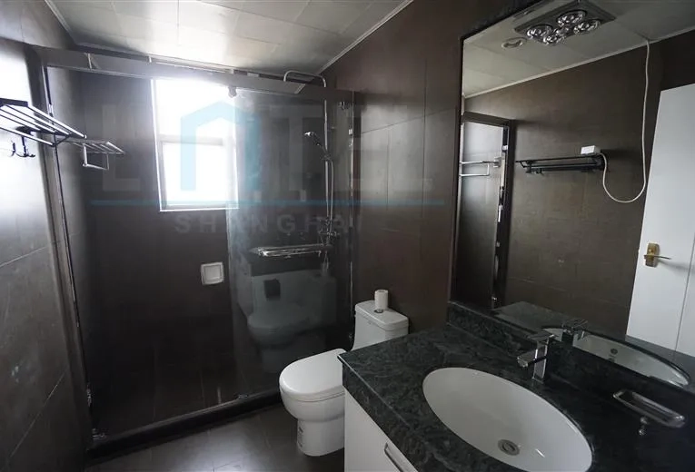 Rm 16A No 1 Chevalier Place(11)
