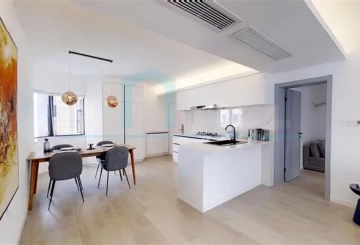 Rm 16A No 1 Grand Plaza(4)