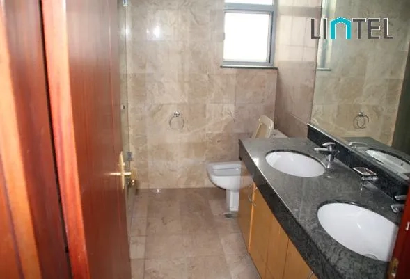 Rm 16A No 3 Chevalier Place(10)