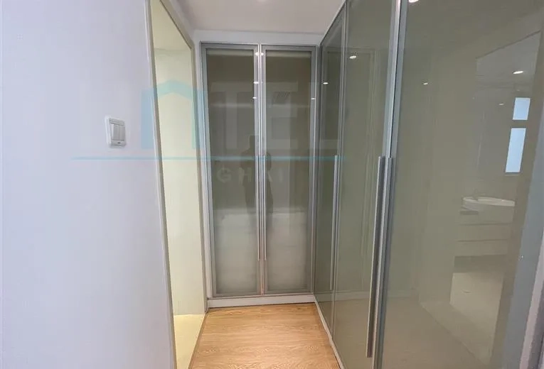 Rm 16A No 8 One Park Avenue(8)