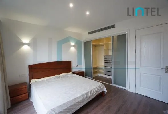 Rm 16B Gao Xin Apts(8)