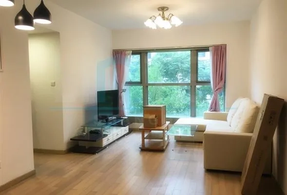 Rm 16B No 1 Eight Park Avenue