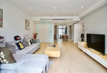 Rm 16B No D9 Top of City(2)