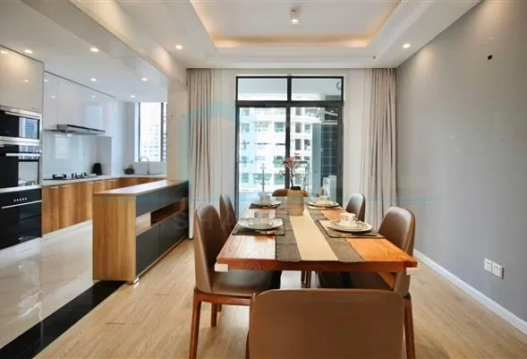 Rm 16B No D9 Top of City(5)