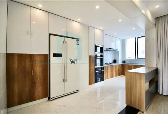 Rm 16B No D9 Top of City(6)