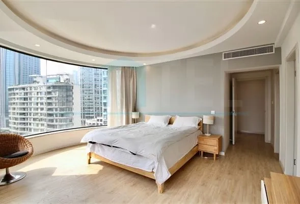 Rm 16B No D9 Top of City(8)