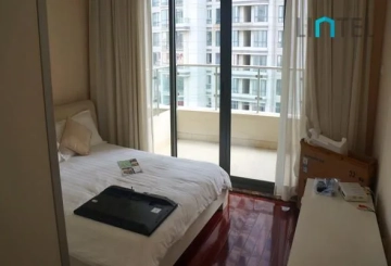 Rm 16C No W1 Top of City(5)