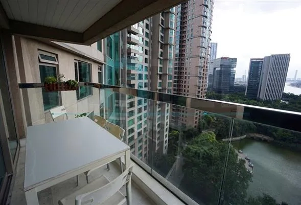 Rm 16C Unit 2 No 3 Shimao Riviera(5)