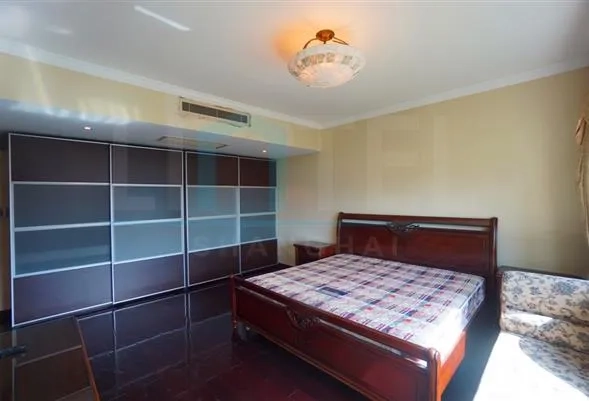 Rm 16C Unit 2 No 3 Shimao Riviera(10)