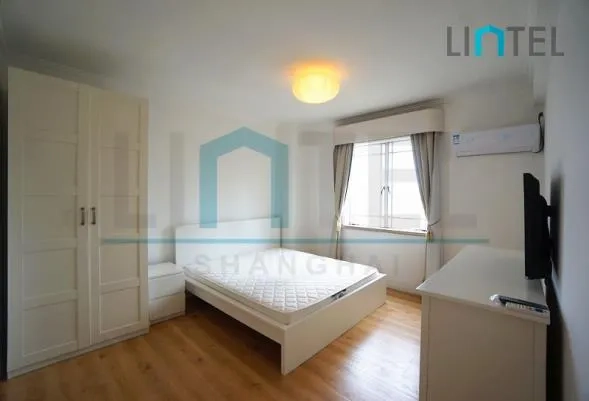 Rm 16D No 10 Lane 100 Changshu Road(6)