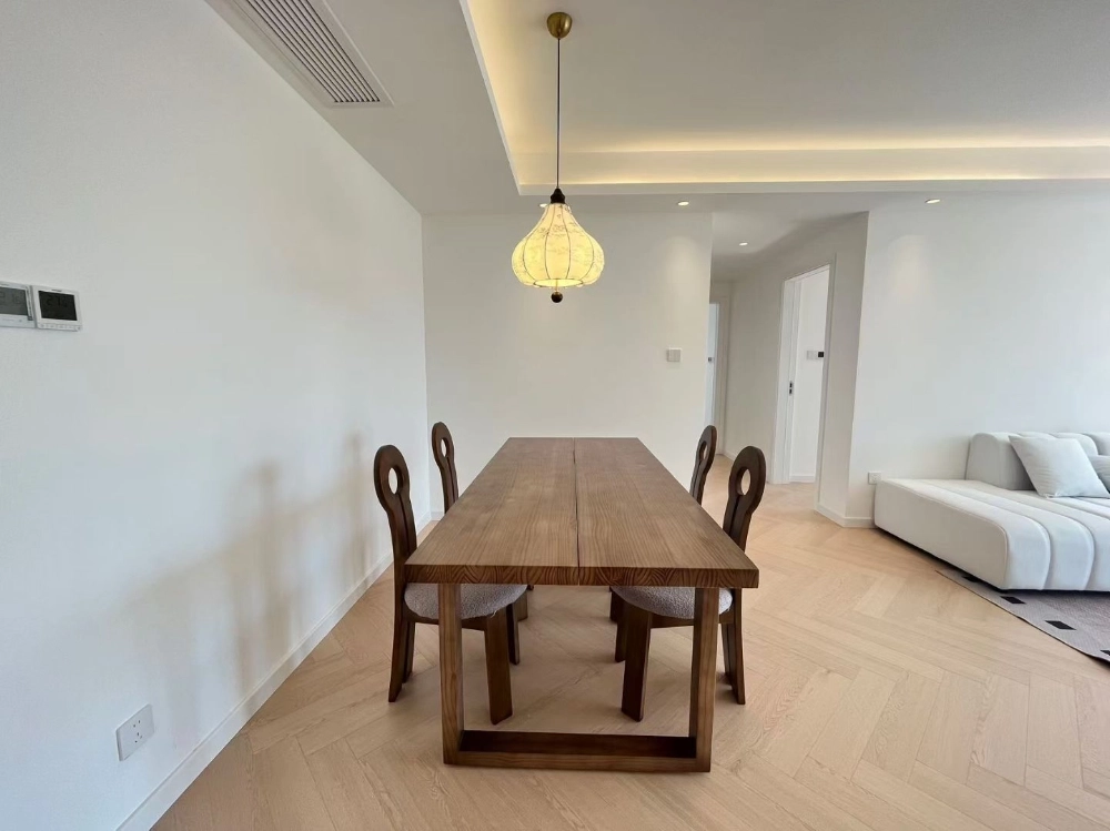 Rm 16D No 9 Grand Plaza(2)