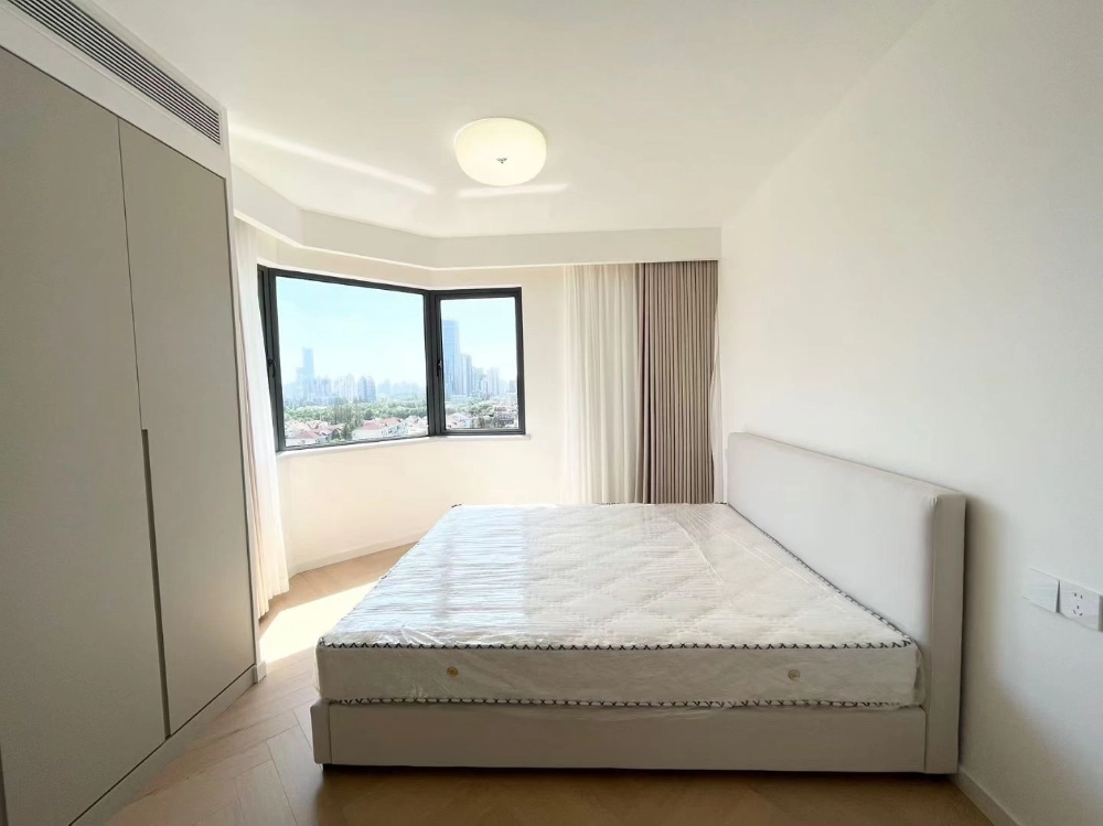 Rm 16D No 9 Grand Plaza(3)