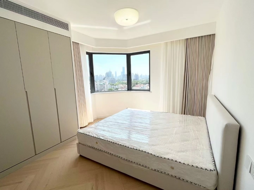 Rm 16D No 9 Grand Plaza(4)