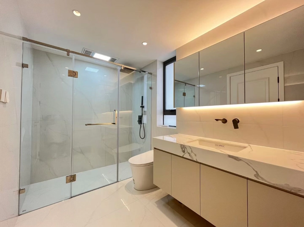 Rm 16D No 9 Grand Plaza(8)