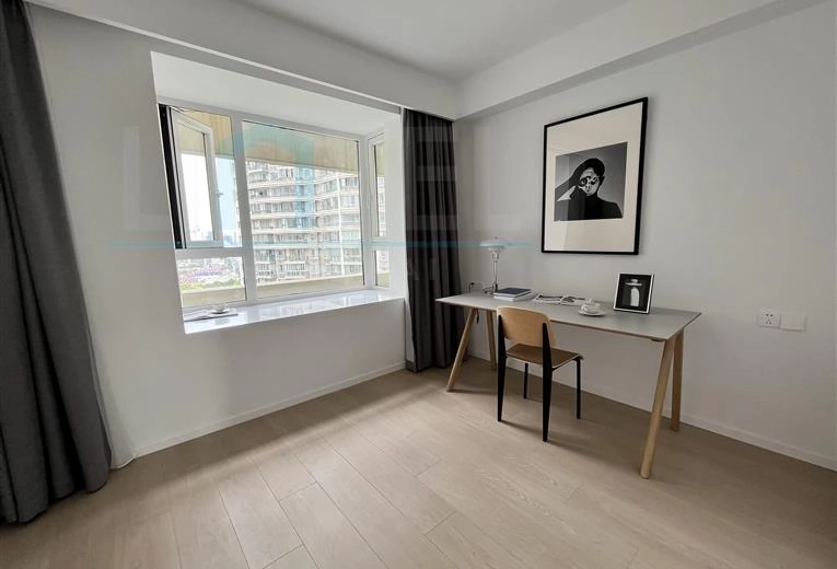 Rm 1701 No 12 First Block Avenue(6)
