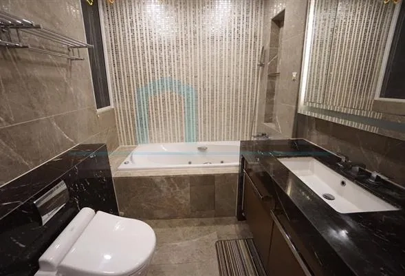 Rm 1701 No 15 The View Rainbow City(6)