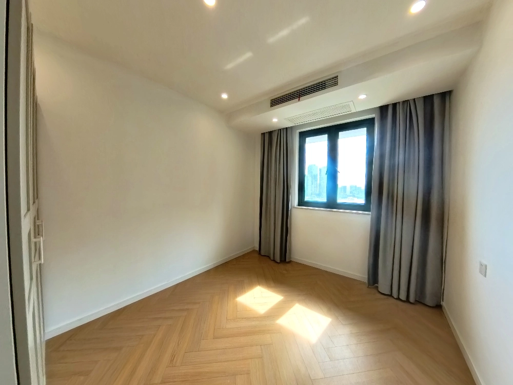 Rm 1701 No 26 Yanlord Garden I & II(11)