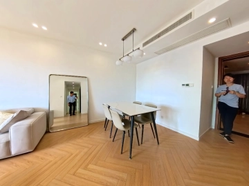 Rm 1701 No 26 Yanlord Garden I & II(6)