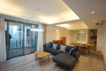 Rm 1701 No 7 Jing'an Four Seasons(2)