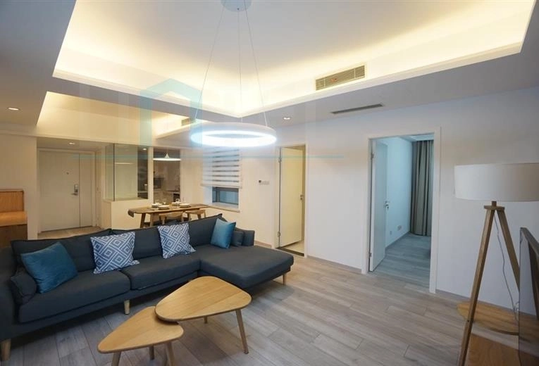 Rm 1701 No 7 Jing'an Four Seasons(3)