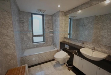 Rm 1701 No 7 Jing'an Four Seasons(8)