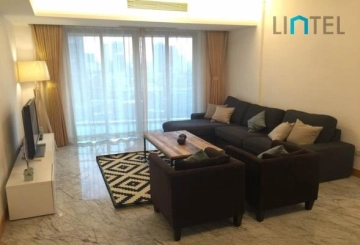 Rm 1702 No 3 Jing'an Four Seasons