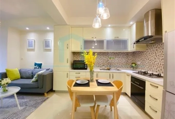 Rm 1702 No 7 Manhattan Heights(2)