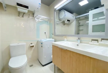 Rm 1702 No 7 Manhattan Heights(7)