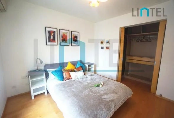 Rm 1702 No 7 The Bund Side(6)