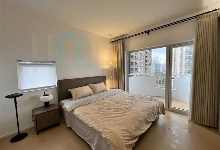 Rm 17A Huashan Garden(9)