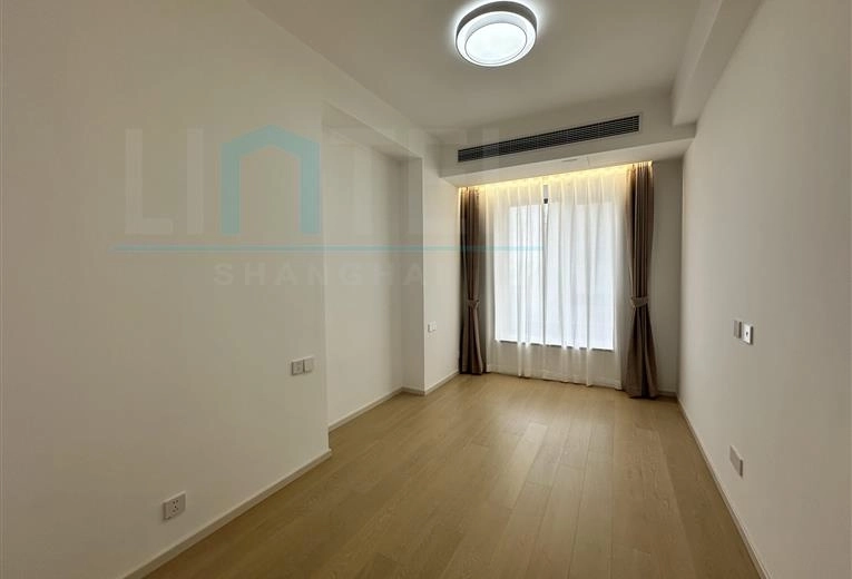 Rm 17A No 1 Chevalier Place(11)