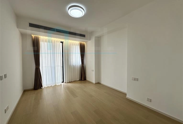 Rm 17A No 1 Chevalier Place(10)