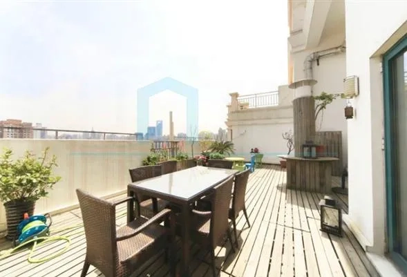 Rm 17A No 170 Jiashan Road(7)