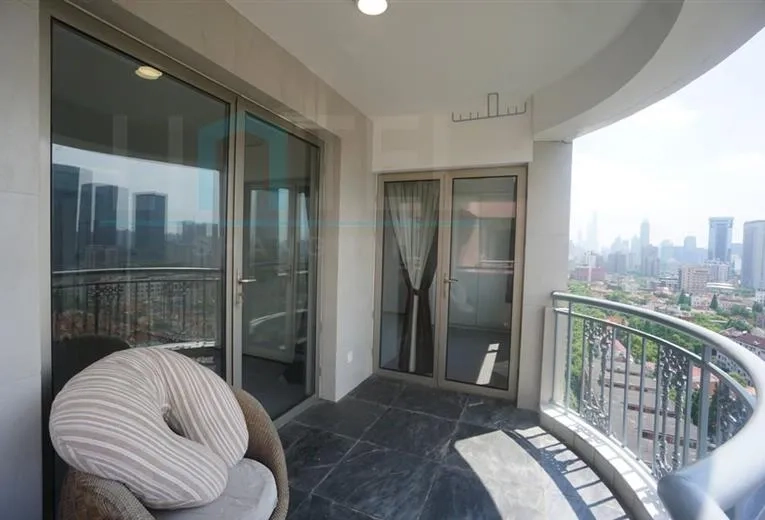 Rm 17B Mayfair Tower(11)