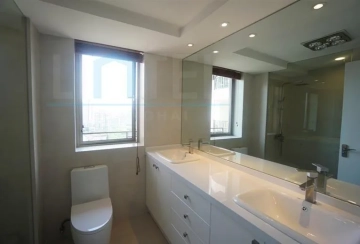 Rm 17B Mayfair Tower(8)