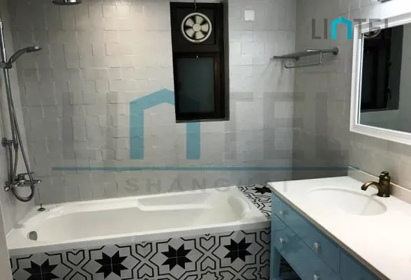 Rm 17B No 1 41 Hengshan Road(9)